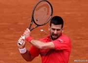 ror体育娱乐平台-德约科维奇压哨绝杀浓眉，全场沸腾！经典一战再现传奇